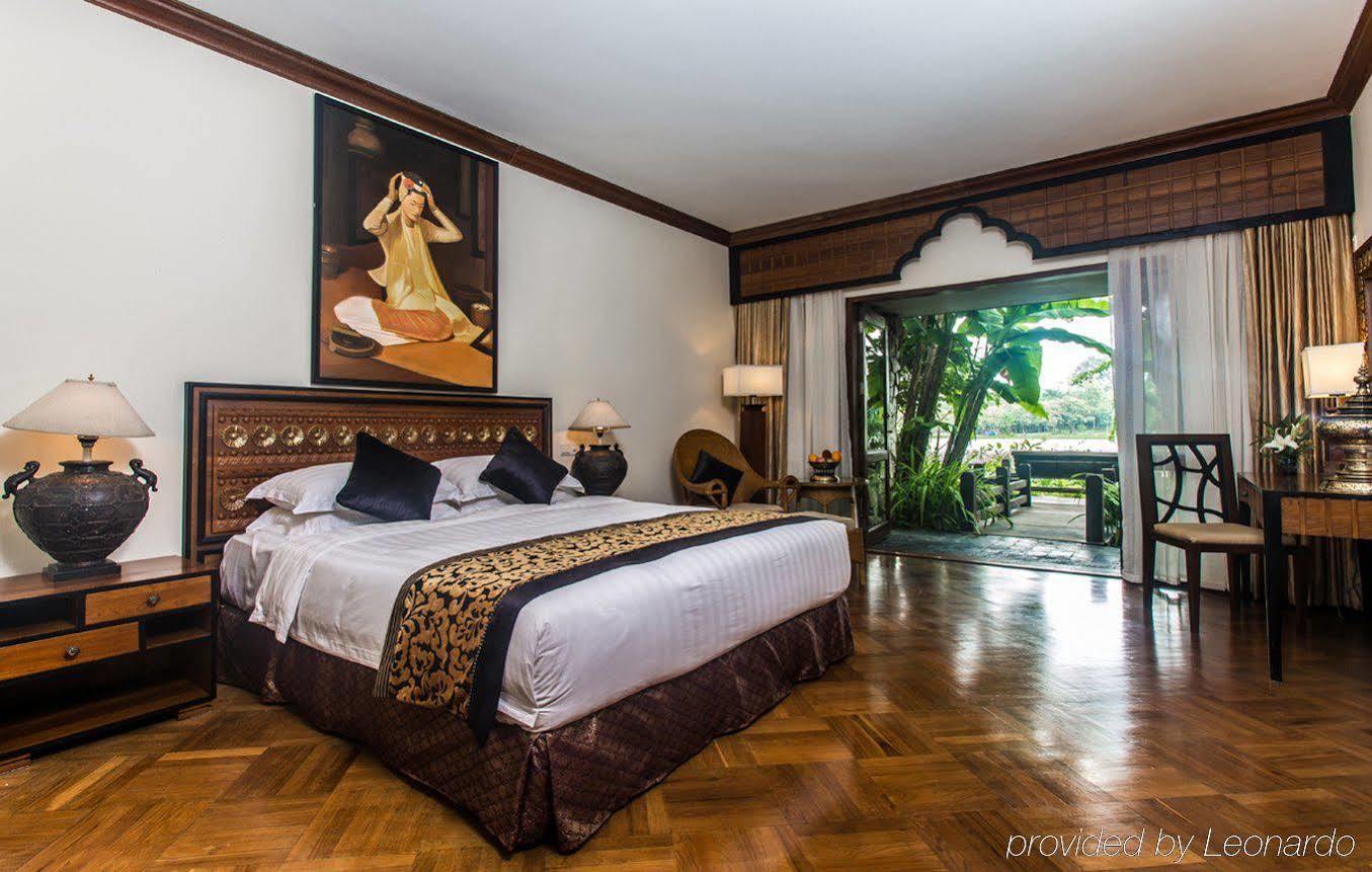 Hotel Kandawgyi Palace Yangón